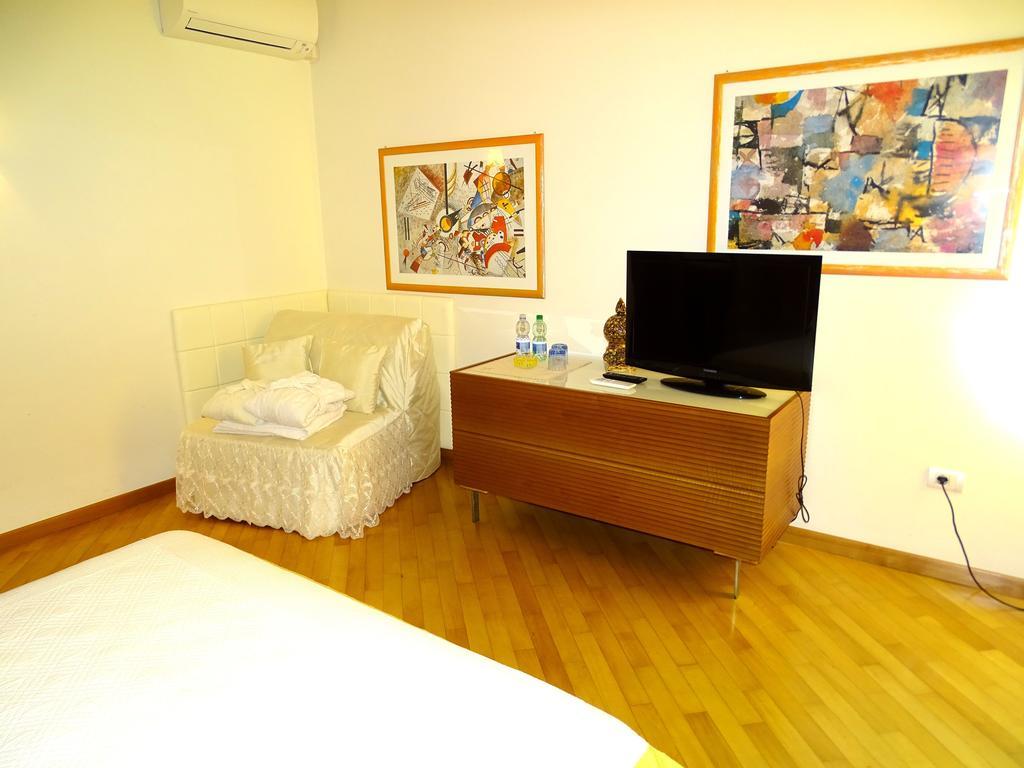 Villa Gioia Rooms Montegranaro Extérieur photo