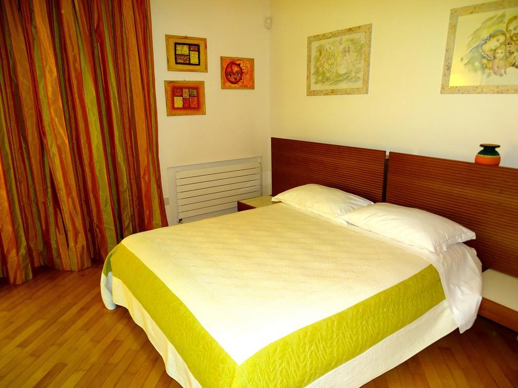 Villa Gioia Rooms Montegranaro Extérieur photo